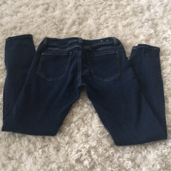 CAbi Skinny Jeans - Picture 3 of 5